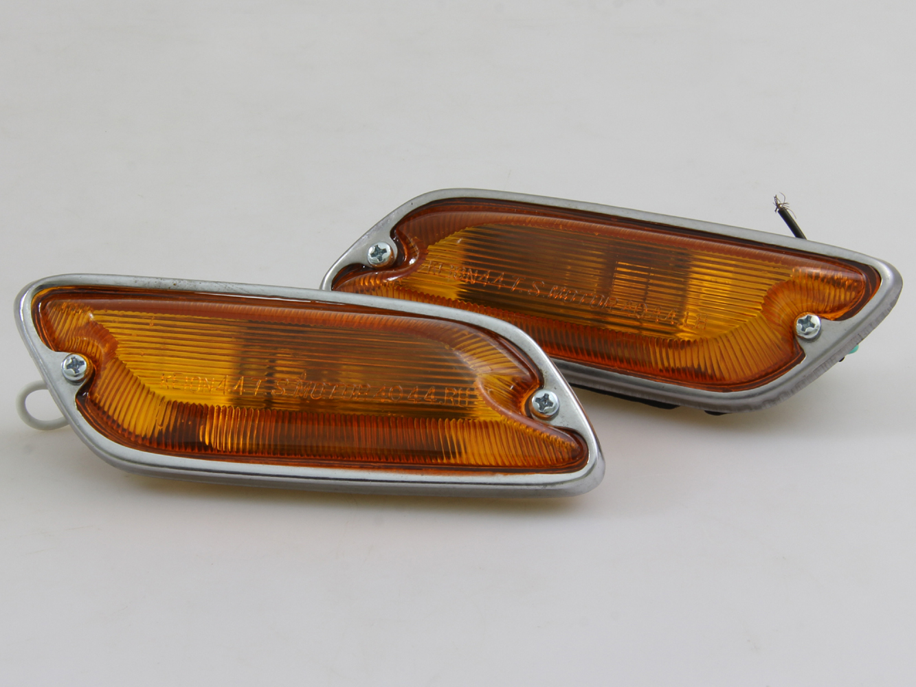 SIDE MARKER LAMP PAIR TOYOTA CORONA RT40 COROLLA KE10 KE11 KE15 KE17